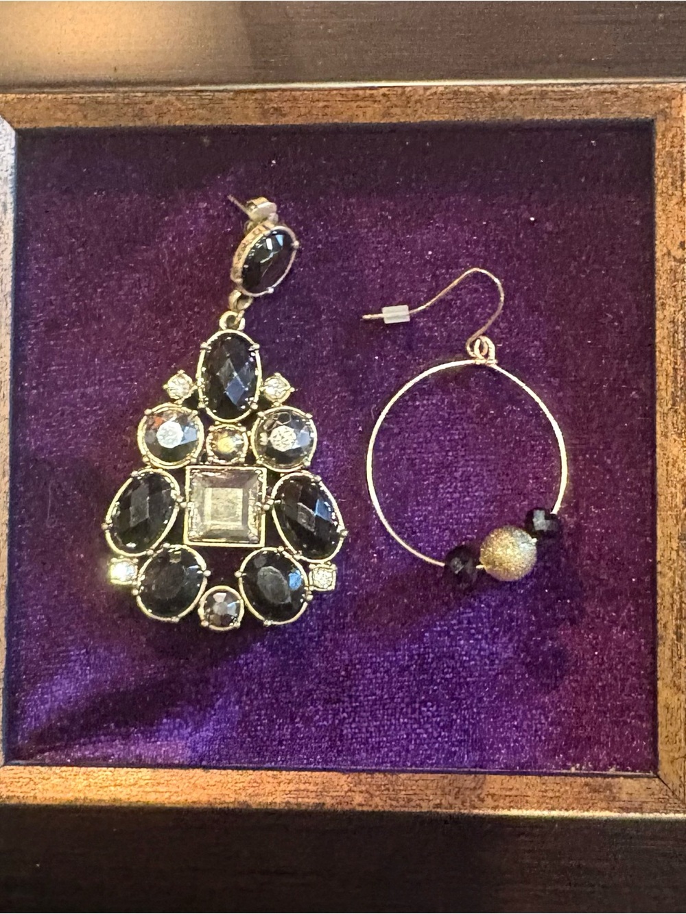 Found Family Set Black Rhinestone Statement Mismatched Earrings - Picture 2 of 2